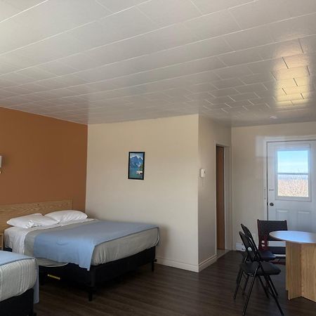 Le Campagnard Otel Matane Dış mekan fotoğraf