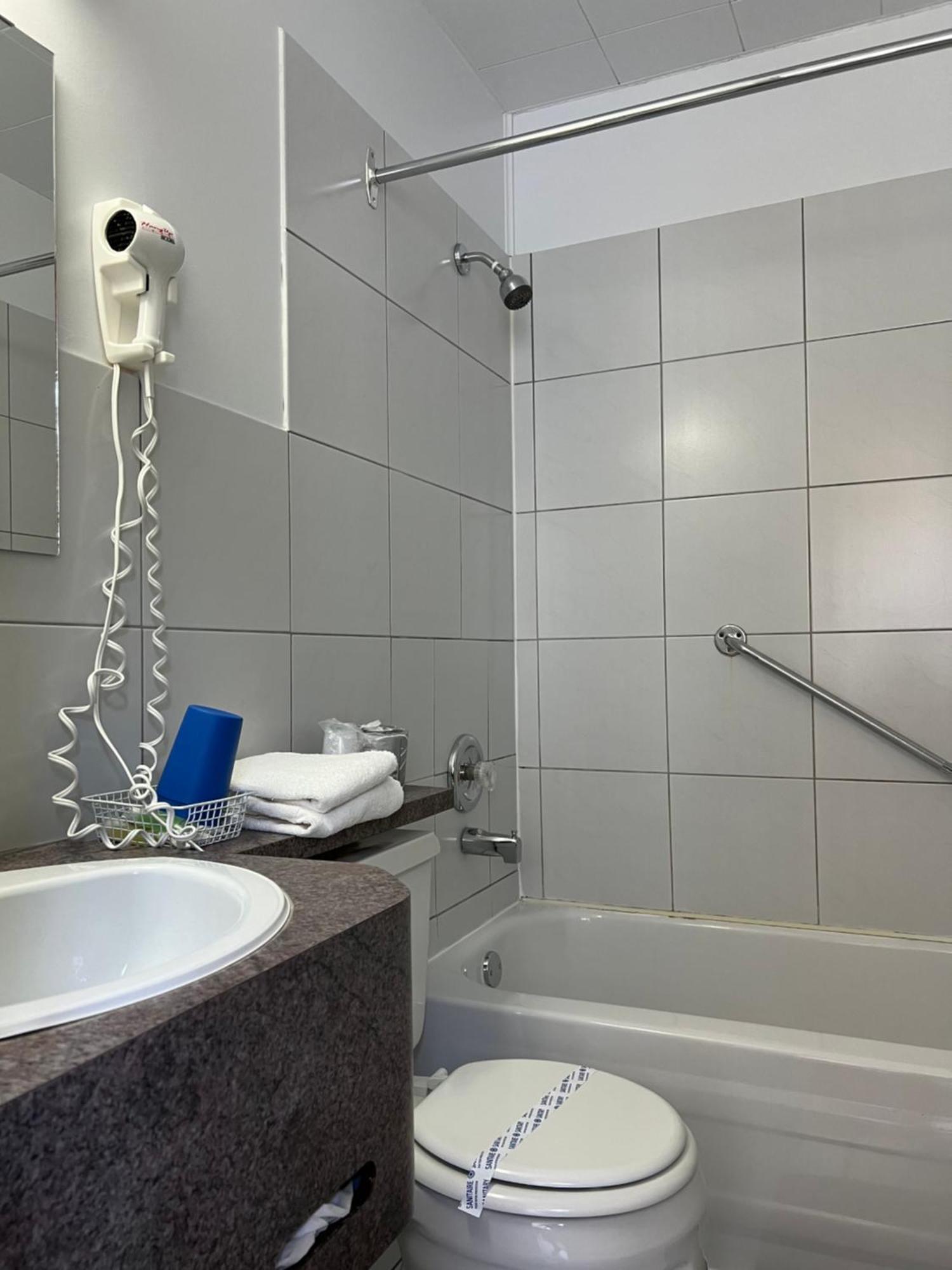Le Campagnard Otel Matane Dış mekan fotoğraf