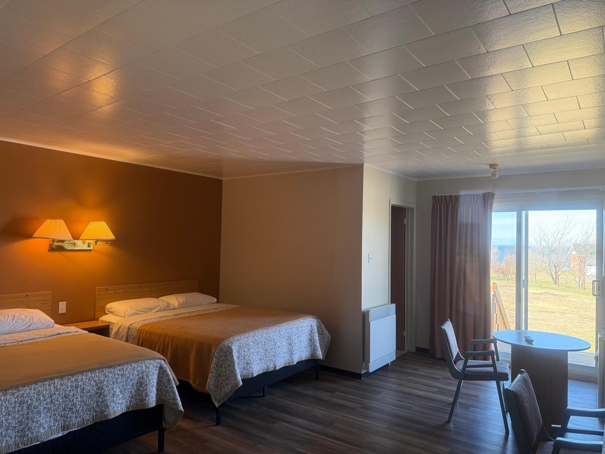 Le Campagnard Otel Matane Dış mekan fotoğraf