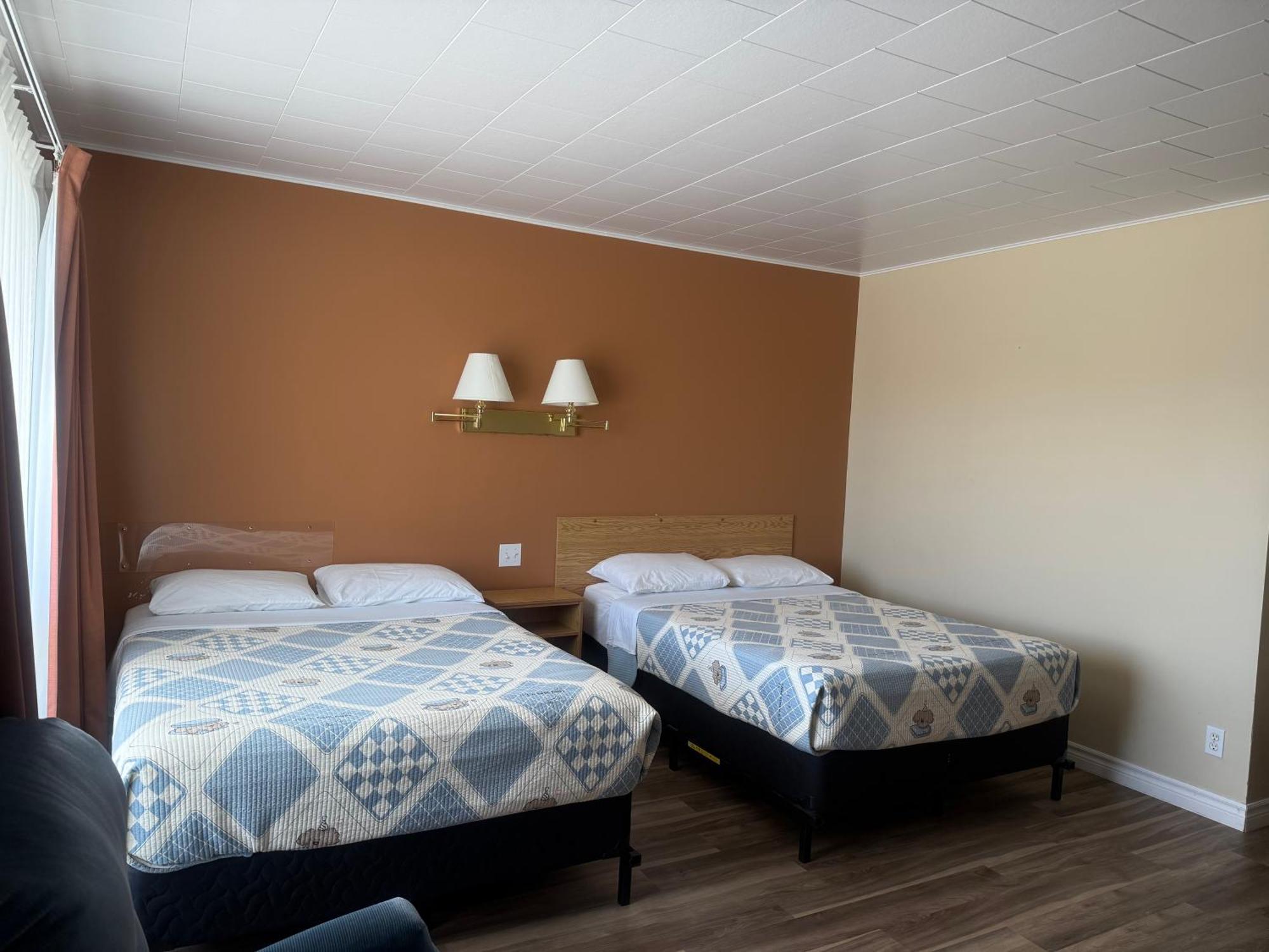 Le Campagnard Otel Matane Dış mekan fotoğraf