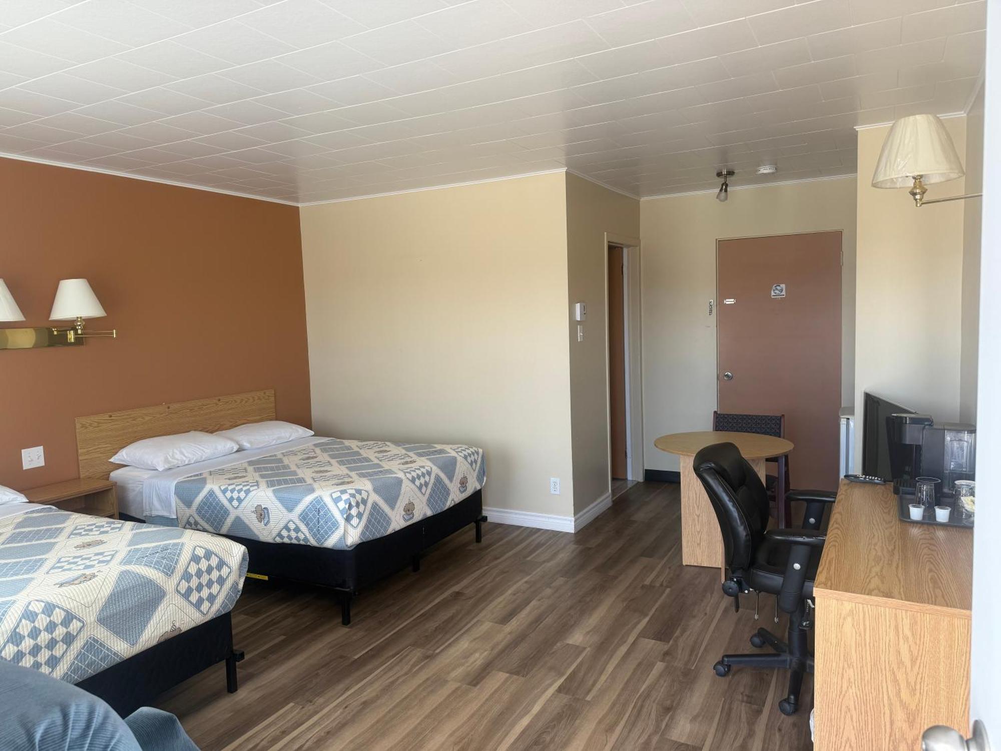 Le Campagnard Otel Matane Dış mekan fotoğraf